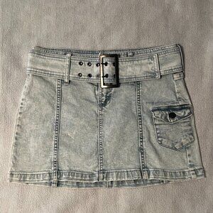 Wild Fable - Mini Skirt / Size 2